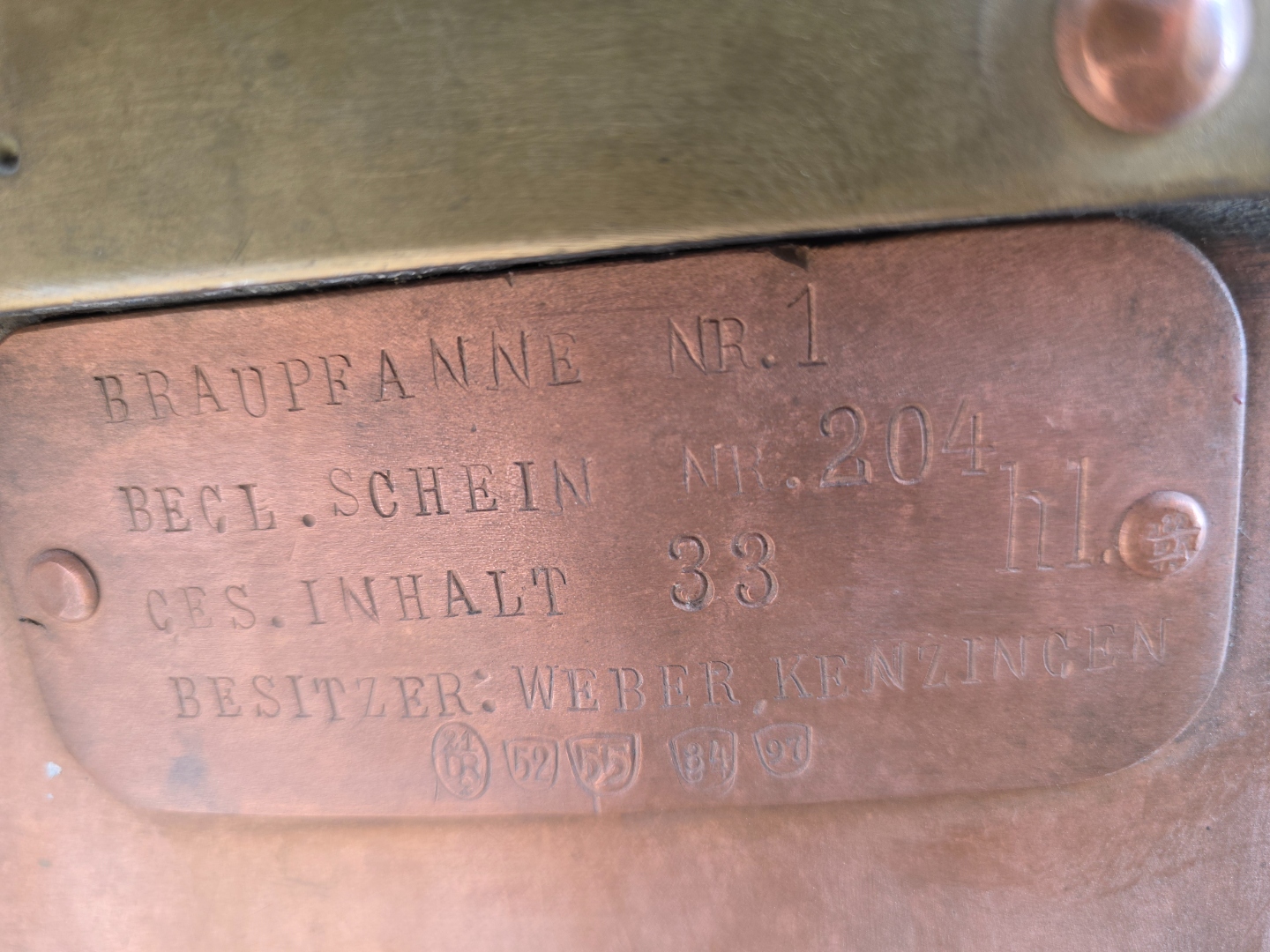 Nameplate showing Braupfanne Nr. 1 and Weber Kenzingen